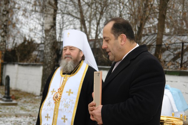 Файл:Освящение хачкара. Сарапул (07.11.2015) 4.jpg