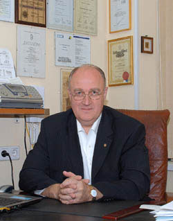 Файл:Аганесов Александр Георгиевич.jpg