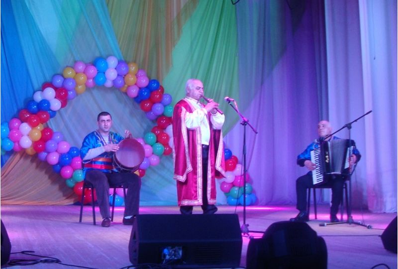 Файл:Ансамбль армянской песни и танца «Ани» (Тисуль) 1.jpg