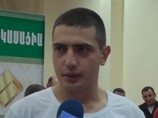 Файл:Микаэлян Рубик.jpg