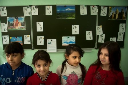 Файл:Армянская воскресная школа Арарат (Новосибирск) 28.09.2016 - 2.jpg