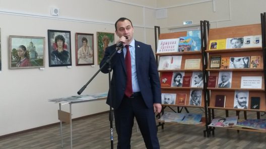 Файл:Самарская городская армянская национально-культурная автономия «Наири» (Сызрань-Октябрьск) 29.04.2018-1.jpg