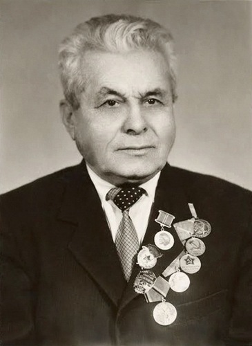 Файл:Ерзинкян Сурен Акопович.jpg