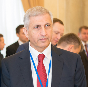 Файл:Адамян Сурен Фрунзевич.jpg