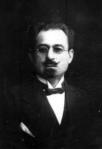 Тер-Аветикян Ерванд Назарович.jpg