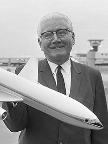 Файл:Archibald Carl Kotchian (1967).jpg