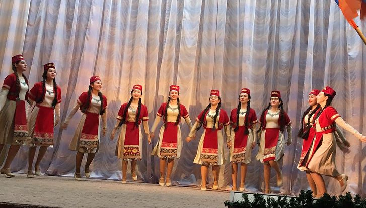 Файл:Ансамбль «Арпи» (Ростов-на-Дону) 2018 - 1.jpg