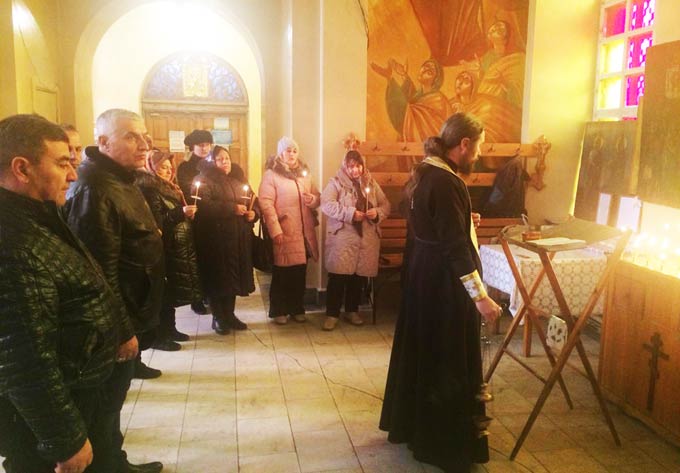 Файл:Мероприятие памяти жертв землетрясения. Нижнекаменск (07.12.2018).jpg