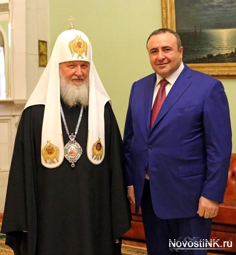Файл:Встреча с Патриархом Погосян Г.1.jpg