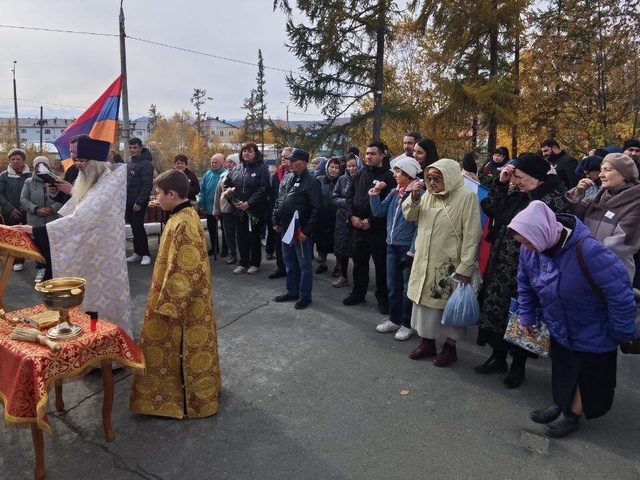 Файл:Северобайкальская городская Армянская община (26.09.2024) 5.jpg