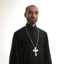 Файл:Тер Геворг Варданян.png