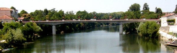 Файл:Bastérou Bridge.jpg