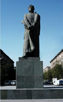 Файл:Сурен Спандарян11112.jpg