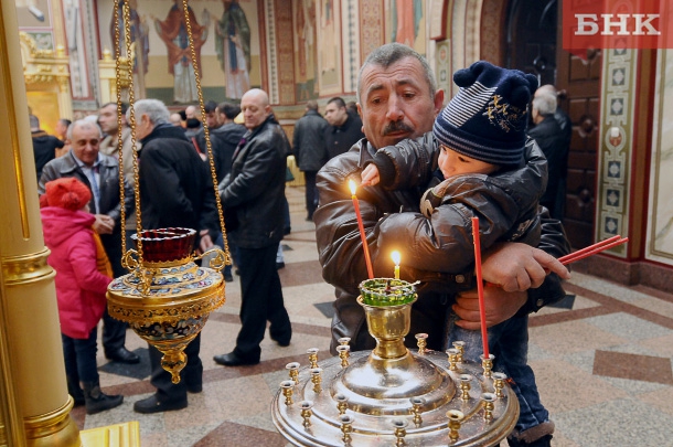 Файл:Мероприятие 100-летие Геноцида армян в Сыктывкаре РК (24.04.2015) 1.jpg