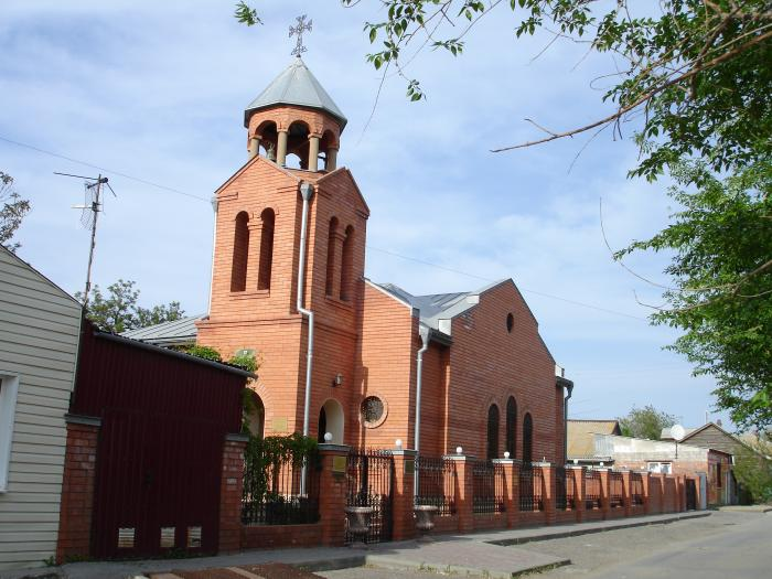 Файл:Церковь Сурб Рипсиме (Астрахань).png