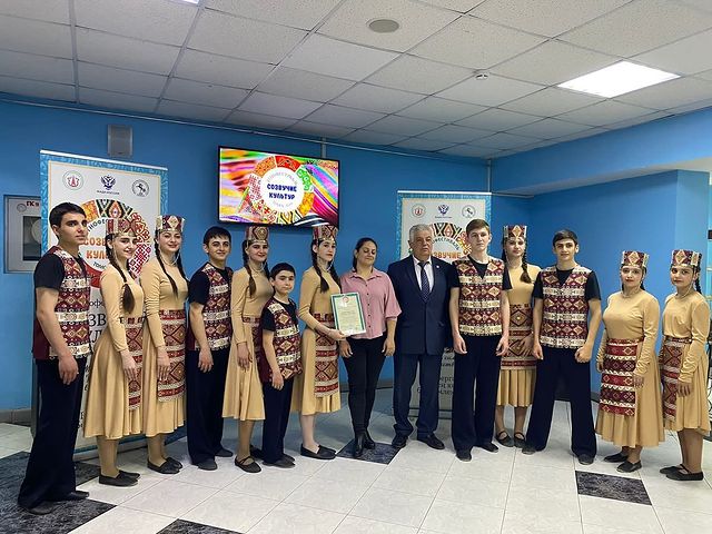 Файл:Хореографический ансамбль «Арин-Берд» (Томск) 22.05.2024 - 1.jpg