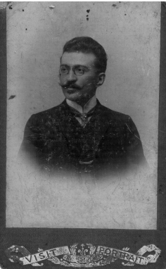 Файл:Сагателов Александр.png