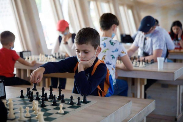 Файл:Шахматный турнир (Армянская община Одинцово) 10.07.2022.jpg
