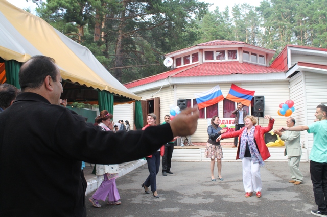 Файл:Вардавар в г. Воткинск (27.07.2014) 4.jpg