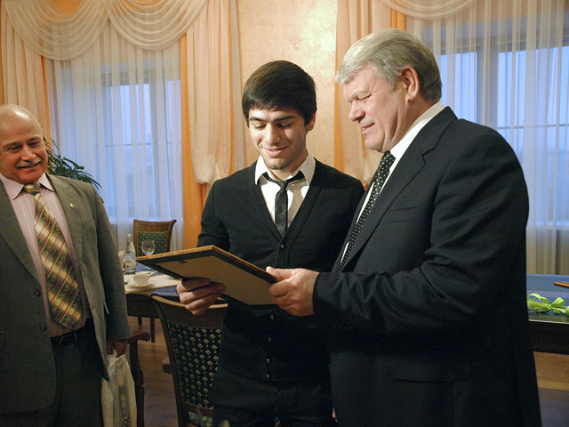 Файл:Григорян Арам Камоевич.jpg