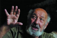 Файл:Ара Гюлер17.jpg