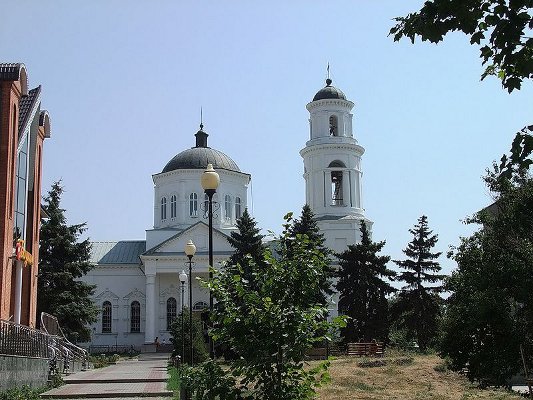 Файл:Церковь Сурб Амбарцум с. Чалтырь.jpg