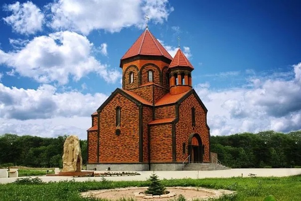 Файл:Церковь Сурб Арутюн (Буденновск) А.jpg