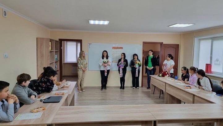 Файл:Армянская воскресная школа «Аревик» (Новокуйбышевск) 30.05.2022 - 2.jpg