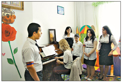 Файл:Воскресная армянская школа (Реутов) 08.09.2012 2.jpg