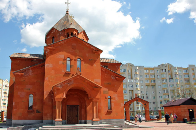 Файл:Церковь Сурб Мариам Аствацацин (Тамбов) 3.jpg