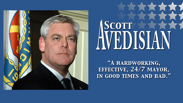 Файл:Scott Avedisian3.jpg