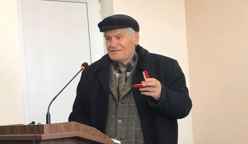 Файл:Давид Микаелян88.jpg