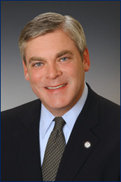 Scott Avedisian.jpg
