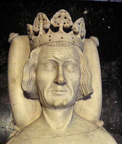Файл:420px-Bust Leon V of Armenia.jpg