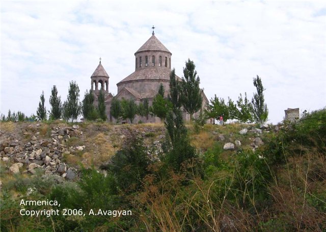 Файл:Церковь Св. Саргис 1998.jpg