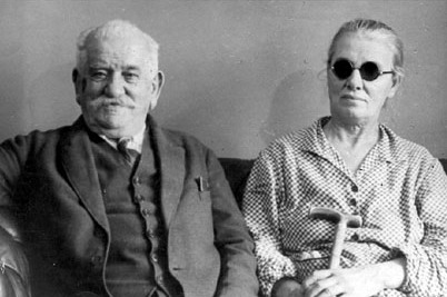 Файл:Родители Арама Хачатуряна.jpg