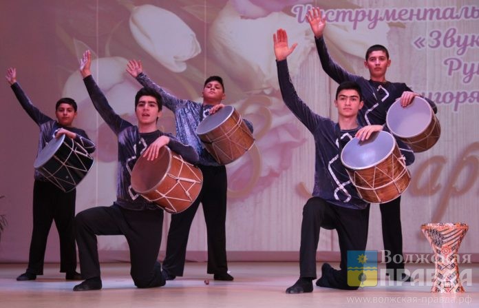 Файл:Студия ударных инструментов «Арцах» (Волгоград) 1.jpg
