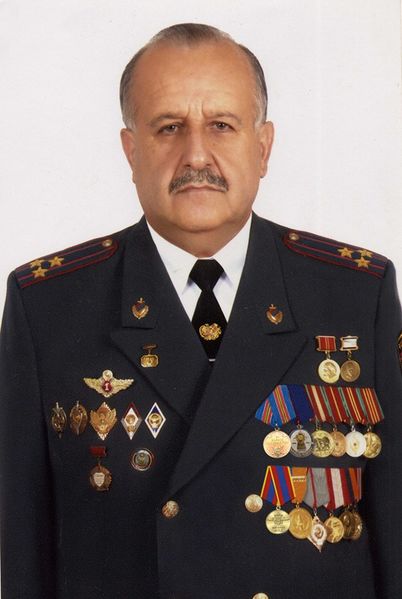 Файл:Полковник полиции РА.jpg