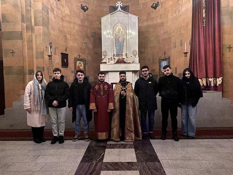 Файл:Молодёжный Союз «ВЕМ» (Тверь) 04.02.2023.jpg