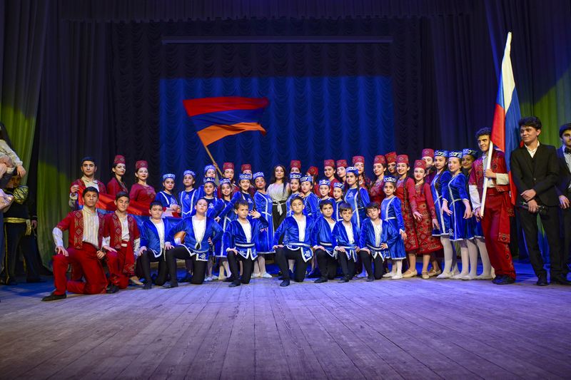 Файл:Концерт, НАИРИ (30.05.2019) 2.jpg