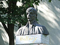 Hollósy Simon szobra, Técsõ.jpg