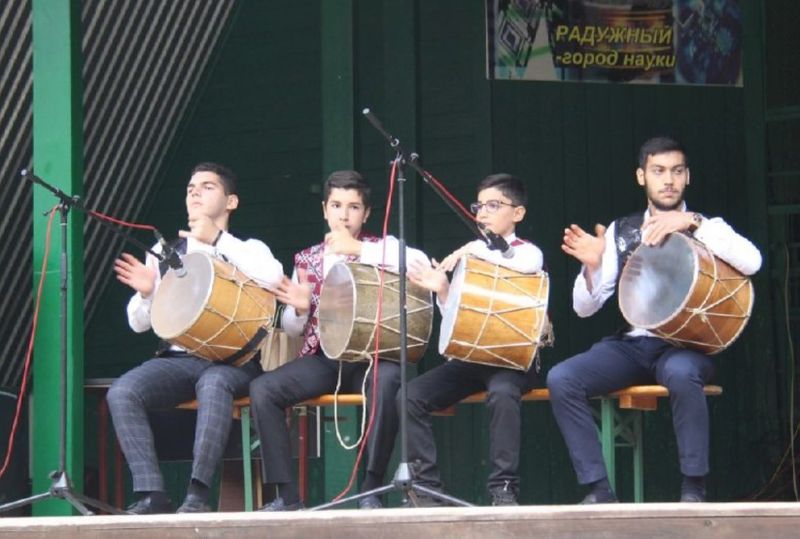 Файл:Музыкальный ансамбль «Арцах» (Владимир).jpg
