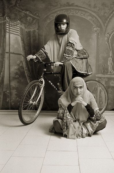 Файл:Shadi Ghadirian9.jpg