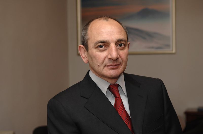 Файл:Бако Саакян.jpg