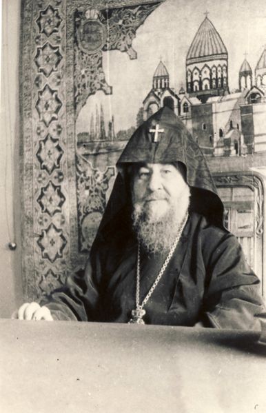 Файл:12 3Геворг VI Чорекчян.jpg