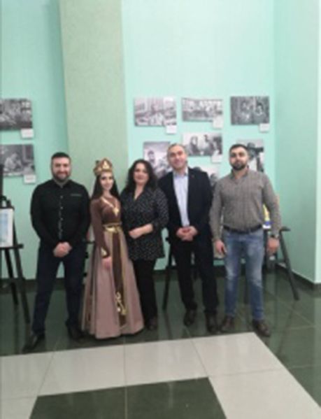 Файл:Дню национального костюма (15.04.2022).jpg