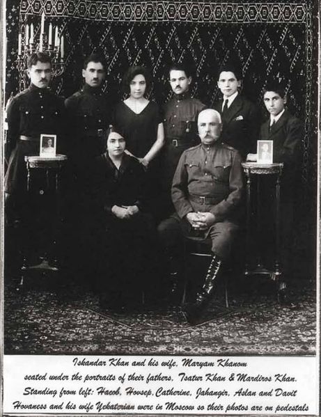 Файл:Iskandar Khan1.JPG