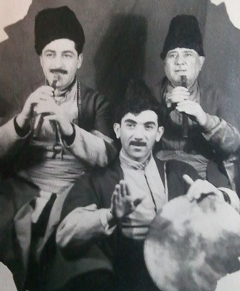 Файл:Георгий Агабабов.Вано Агабабов и Арам.jpg