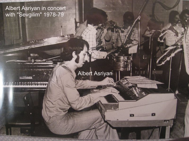 Файл:1Асриян А.М. Abo n Sevgilim.jpg