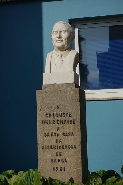 Файл:Гюльбенкян, Галуст1234.jpg
